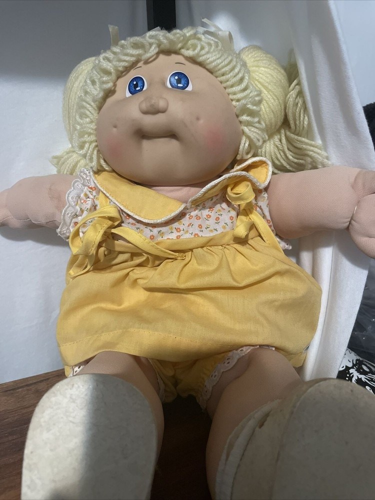 Vintage Cabbage Patch Kids Doll 1978-1982 Xavier Roberts Doll!blonde/Blue Eyes